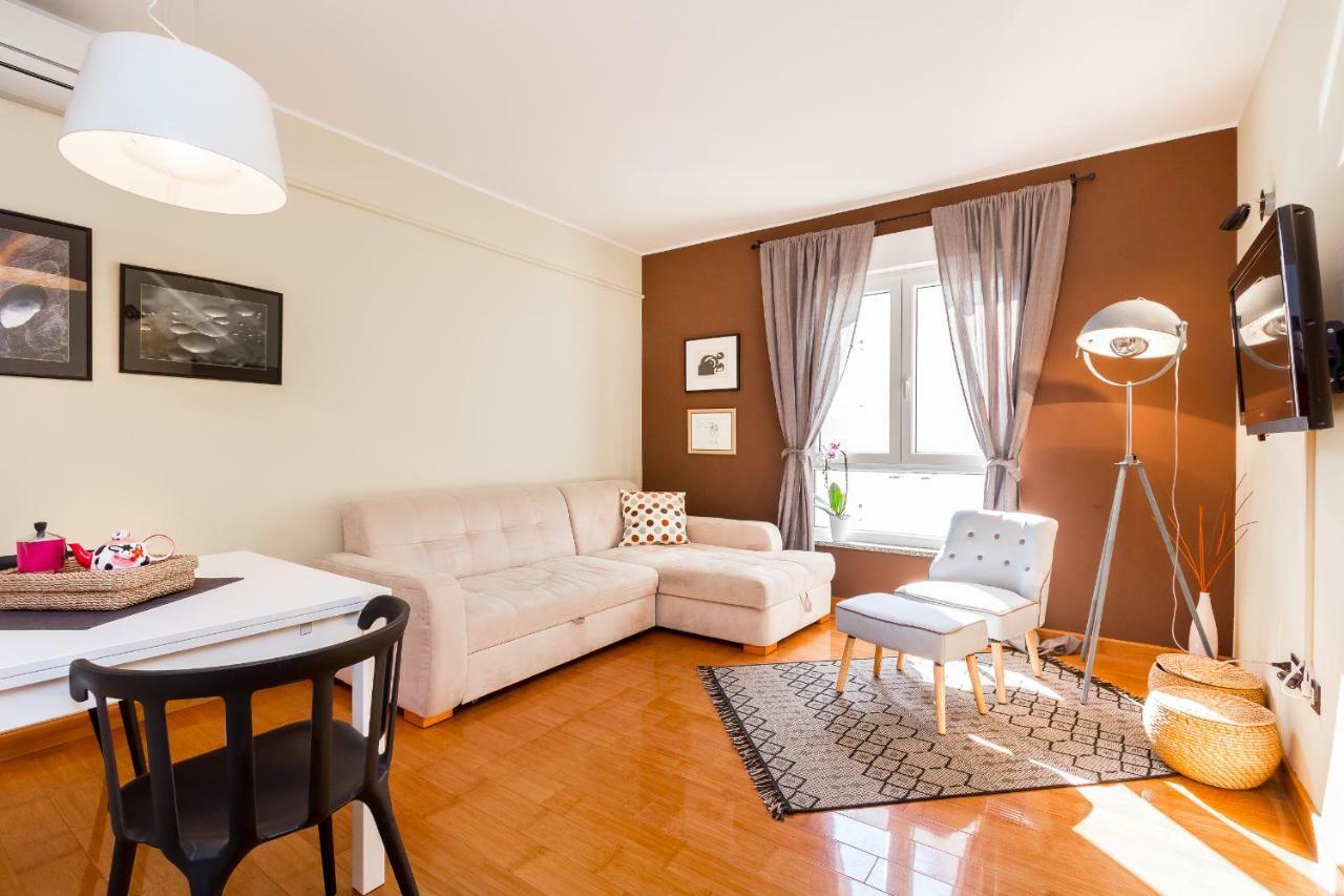 City Stylish Apartment Pula Extérieur photo