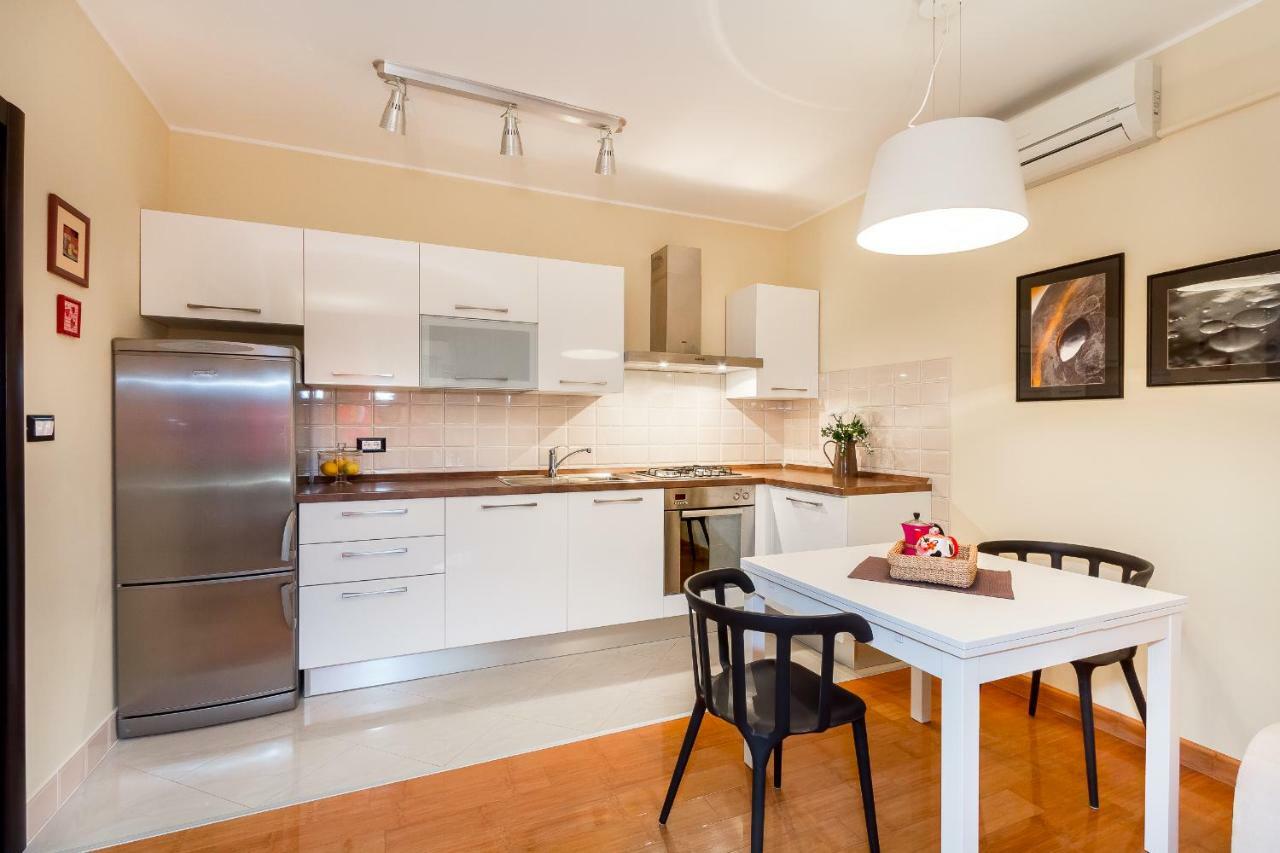City Stylish Apartment Pula Extérieur photo