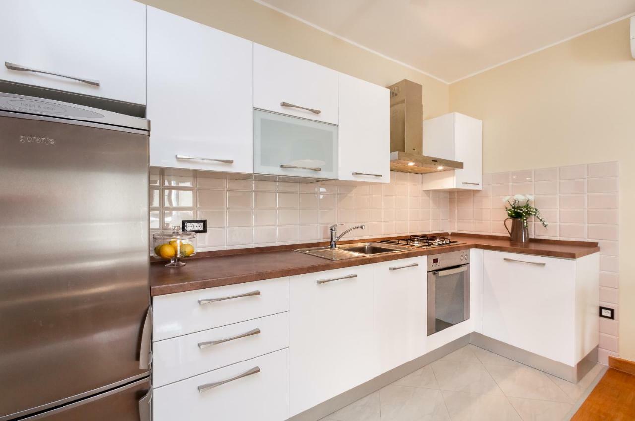 City Stylish Apartment Pula Extérieur photo